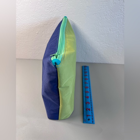 Handmade Water-Repellent Nylon Vacation Colorblock Go Pouch Solid Colored Set - Picture 15 of 16